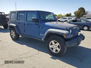 2010 Jeep Wrangler Unlimited Rubicon with VIN 1J4HA6H15AL225234, listed as a Copart auction lot 61270505 with 110,332 mi miles and Clean title. Bid and sale history available at DreamBid. Image 4.