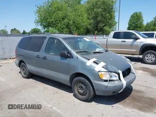 1998 Toyota Sienna LE z VIN 4T3ZF13C8WU077141, wystawiony jako IAAI lot #42396363 z przebiegiem Nie podano mil oraz . Historia ofert i sprzedaży dostępna na DreamBid. Obrazek 1.