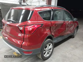 2019 Ford Escape SEL with VIN 1FMCU9HD7KUB83031, listed as a IAAI auction lot 41837035 with 70,424 mi miles. Bid and sale history available at carsss.com. Image 4.