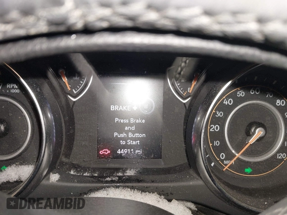 2019 Jeep Wrangler Sport S with VIN 1C4GJXAG4KW646013, listed as a IAAI auction lot 41556750 with 44,911 mi miles and . Bid and sale history available at DreamBid. Image 7.