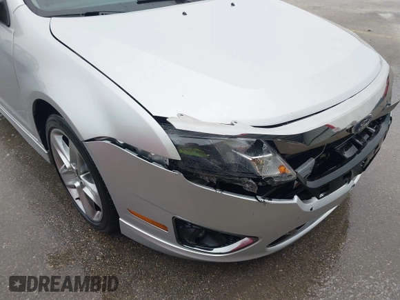 2012 Ford Fusion SPORT with VIN 3FAHP0KC4CR251507, listed as a IAAI auction lot 41592028 with 56,055 mi miles. Bid and sale history available at carsss.com. Image 18.