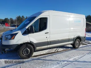 2020 Ford Transit Cargo with VIN 1FTBR1C8XLKA61080, listed as a IAAI auction lot 41191954 with 146,900 mi miles and . Bid and sale history available at DreamBid. Image 15.
