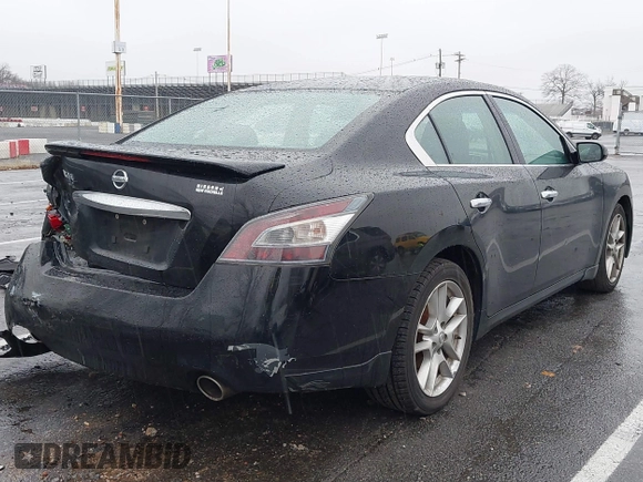 2014 Nissan Maxima S с VIN 1N4AA5AP3EC454555, выставлен на аукционе IAAI как лот 41153666 с пробегом 124 550 миль миль и . История ставок и продаж доступна на DreamBid. Изображение 4.