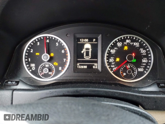 2017 Volkswagen Tiguan S with VIN WVGBV7AX8HK027148, listed as a IAAI auction lot 41215649 with 132,690 mi miles and . Bid and sale history available at DreamBid. Image 7.