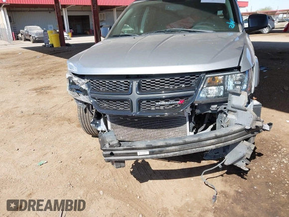 2017 Dodge Journey SE with VIN 3C4PDCABXHT586922, listed as a IAAI auction lot 41711047 with 114,118 mi miles and . Bid and sale history available at DreamBid. Image 6.
