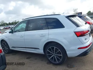 2022 Audi Q7 Premium Plus with VIN WA1LXBF76ND014939, listed as a IAAI auction lot 41925444 with 34,807 mi miles and . Bid and sale history available at DreamBid. Image 14.
