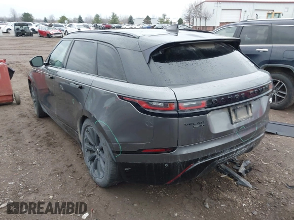 2018 Land Rover Range Rover Velar S z VIN SALYB2RV6JA750501, wystawiony jako IAAI lot #40882723 z przebiegiem 77 338 mil mil oraz . Historia ofert i sprzedaży dostępna na DreamBid. Obrazek 3.