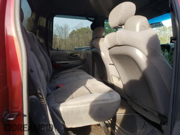 2001 Ford F-150 XLT with VIN 1FTRW08W01KD52354, listed as a Copart auction lot 42524255 with Not provided miles and Non repairable. Bid and sale history available at DreamBid. Image 10.