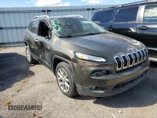 2015 Jeep Cherokee Latitude with VIN 1C4PJLCB3FW720876, listed as a Copart auction lot 54414872 with 82,413 mi miles and Salvage Title. Bid and sale history available at carsss.com. Image 1.