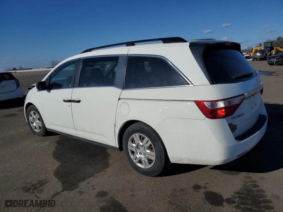 2013 Honda Odyssey LX with VIN 5FNRL5H26DB046666, listed as a Copart auction lot 48064605 with 191,453 mi miles and Salvage Title. Bid and sale history available at carsss.com. Image 2.