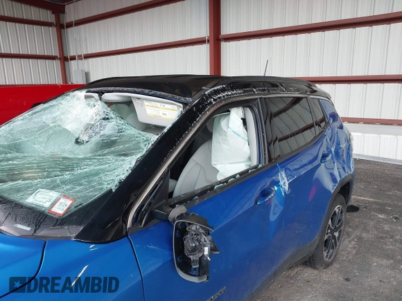 2022 Jeep Compass Limited с VIN 3C4NJDCB7NT201105, выставлен на аукционе IAAI как лот 40547926 с пробегом 12 872 миль миль и . История ставок и продаж доступна на DreamBid. Изображение 6.