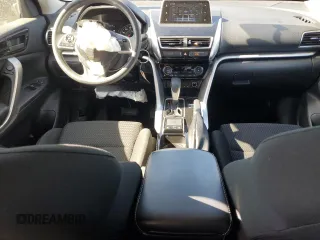 2018 Mitsubishi Eclipse Cross LE z VIN JA4AT4AAXJZ042919, wystawiony jako Copart lot #49890405 z przebiegiem 58 877 mil mil oraz Szkoda całkowita • Salvage title. Historia ofert i sprzedaży dostępna na DreamBid. Obrazek 8.