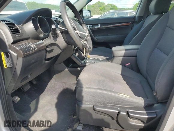 2013 Kia Sorento LX with VIN 5XYKT4A29DG370970, listed as a Copart auction lot 55015255 with 212,424 mi miles and Clean title. Bid and sale history available at DreamBid. Image 7.