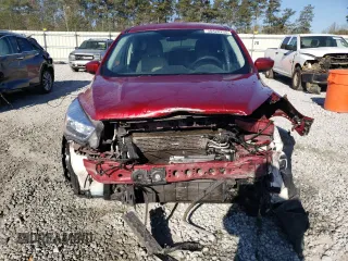 2019 Ford Escape SE with VIN 1FMCU0GD3KUA49713, listed as a Copart auction lot 50428255 with 123,330 mi miles and Salvage Title. Bid and sale history available at carsss.com. Image 5.