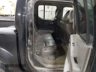 2010 Nissan Frontier Pro-4X z VIN 1N6AD0EV6AC443991, wystawiony jako IAAI lot #41849114 z przebiegiem 235 361 mil mil oraz . Historia ofert i sprzedaży dostępna na DreamBid. Obrazek 8.