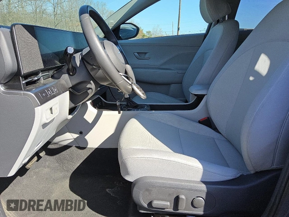 2024 Hyundai Kona SEL with VIN KM8HBCAB2RU105512, listed as a Copart auction lot 53104335 with 24,398 mi miles and Salvage Title. Bid and sale history available at carsss.com. Image 7.