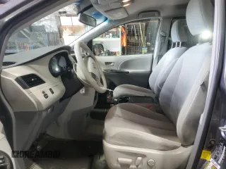2013 Toyota Sienna LE with VIN 5TDJK3DCXDS059838, listed as a Copart auction lot 52107215 with 142,582 mi miles and Clean Title. Bid and sale history available at carsss.com. Image 7.