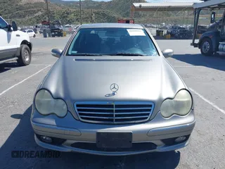 2006 Mercedes-Benz C 230 Sport with VIN WDBRF52H66A859343, listed as a IAAI auction lot 42010021 with 88,815 mi miles and . Bid and sale history available at carsss.com. Image 12.