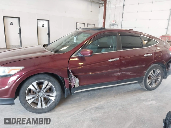 2014 Honda Crosstour EX-L с VIN 5J6TF2H56EL800907, выставлен на аукционе IAAI как лот 42077808 с пробегом 139 510 миль миль и . История ставок и продаж доступна на DreamBid. Изображение 6.