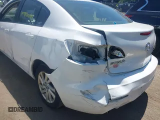 2013 Mazda 3 i Grand Touring with VIN JM1BL1WP9D1788366, listed as a IAAI auction lot 39782624 with 229,243 mi miles and . Bid and sale history available at DreamBid. Image 6.