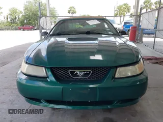 2001 Ford Mustang Deluxe z VIN 1FAFP44441F198354, wystawiony jako IAAI lot #42433701 z przebiegiem 69 328 mil mil oraz . Historia ofert i sprzedaży dostępna na DreamBid. Obrazek 12.