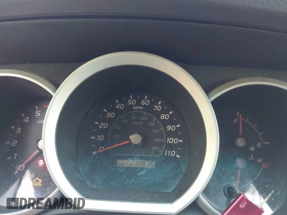 2006 Toyota 4Runner SR5 with VIN JTEZU14R568056547, listed as a IAAI auction lot 42112562 with 170,816 mi miles and . Bid and sale history available at DreamBid. Image 7.