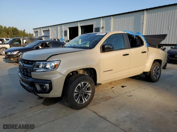 2021 Chevrolet Colorado 2WD Z71 with VIN 1GCGSDEN1M1221448, listed as a Copart auction lot 75447624 with 30,526 mi miles and Salvage Title. Bid and sale history available at carsss.com. Image 1.