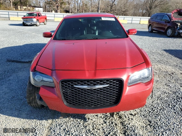 2015 Chrysler 300 with VIN 2C3CCABG9FH867913, listed as a Copart auction lot 47604735 with 133,396 mi miles and Salvage Title. Bid and sale history available at carsss.com. Image 5.
