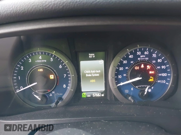 2017 Toyota Sienna XLE Auto Access Seat with VIN 5TDYZ3DC8HS789165, listed as a IAAI auction lot 41290603 with 57,682 mi miles and . Bid and sale history available at DreamBid. Image 7.