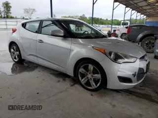 2014 Hyundai Veloster RE:FLEX z VIN KMHTC6AD4EU203719, wystawiony jako Copart lot #58166905 z przebiegiem 163 902 mil mil oraz Czysty tytuł • Clean title. Historia ofert i sprzedaży dostępna na DreamBid. Obrazek 4.