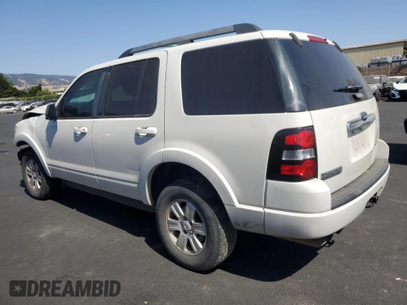 2009 Ford Explorer XLT with VIN 1FMEU73EX9UA02060, listed as a Copart auction lot 62187765 with Not provided miles and Salvage title. Bid and sale history available at DreamBid. Image 2.