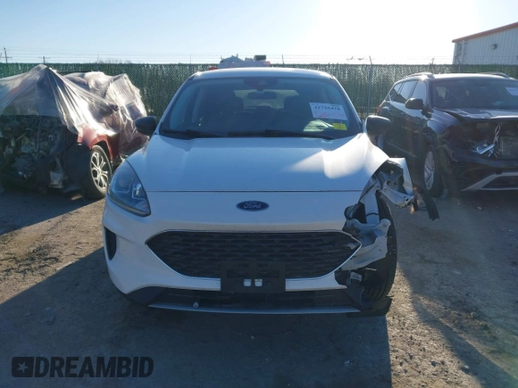 2022 Ford Escape SE with VIN 1FMCU9G60NUA61330, listed as a IAAI auction lot 41725478 with 150,587 mi miles and . Bid and sale history available at DreamBid. Image 13.