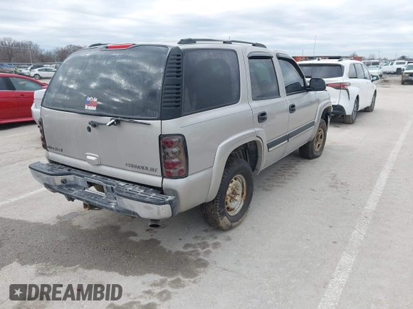 2005 Chevrolet Tahoe LS z VIN 1GNEK13T15J125805, wystawiony jako IAAI lot #41490443 z przebiegiem Nie podano mil oraz . Historia ofert i sprzedaży dostępna na DreamBid. Obrazek 4.