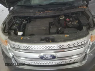 2014 Ford Explorer XLT z VIN 1FM5K7D86EGB48933, wystawiony jako Copart lot #60347305 z przebiegiem 231 613 mil mil oraz Czysty tytuł • Clean title. Historia ofert i sprzedaży dostępna na DreamBid. Obrazek 12.