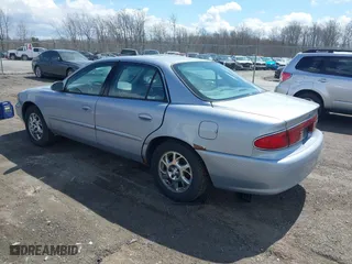 2005 Buick Century Custom with VIN 2G4WS52J751125690, listed as a IAAI auction lot 42041758 with 133,547 mi miles. Bid and sale history available at carsss.com. Image 3.