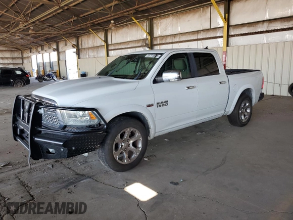 2016 Ram 1500 Laramie z VIN 1C6RR7NT2GS203230, wystawiony jako Copart lot #58754805 z przebiegiem 165 747 mil mil oraz Czysty tytuł • Clean title. Historia ofert i sprzedaży dostępna na DreamBid. Obrazek 1.