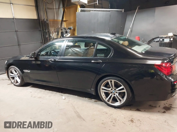 2014 BMW 7 Series ALPINA B7 xDrive with VIN WBAYF8C53ED141858, listed as a IAAI auction lot 40987098 with 128,404 mi miles and . Bid and sale history available at DreamBid. Image 14.
