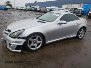 2005 Mercedes-Benz SLK-Class with VIN WDBWK56F65F039546, listed as a Copart auction lot 72728684 with 174,186 mi miles and Salvage Title. Bid and sale history available at carsss.com. Image 1.
