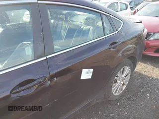 2009 Mazda 6 i Touring с VIN 1YVHP82A895M25706, выставлен на аукционе IAAI как лот 42176632 с пробегом Не указан миль и . История ставок и продаж доступна на DreamBid. Изображение 6.