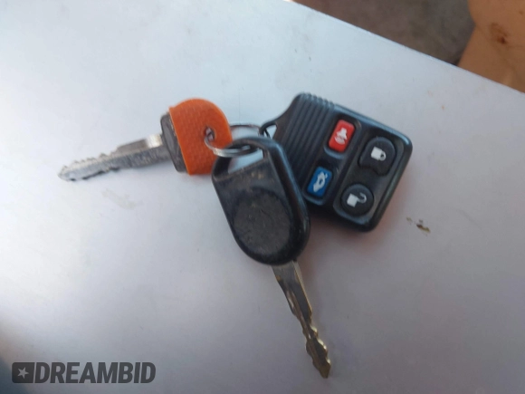 1996 Ford Windstar LX z VIN 2FMDA5145TBC51513, wystawiony jako IAAI lot #42335745 z przebiegiem 243 948 mil mil oraz . Historia ofert i sprzedaży dostępna na DreamBid. Obrazek 11.