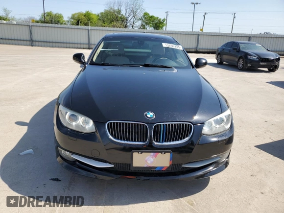 2013 BMW 3 Series 328i xDrive with VIN WBAKF5C51DJ297787, listed as a Copart auction lot 51256785 with 86,149 mi miles and Salvage Title. Bid and sale history available at carsss.com. Image 5.