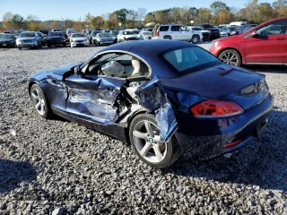 2015 BMW Z4 sDrive28i with VIN WBALL5C59FP557558, listed as a Copart auction lot 81958724 with 0 mi miles and Salvage Title. Bid and sale history available at carsss.com. Image 2.