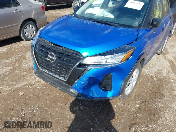 2024 Nissan Kicks S with VIN 3N1CP5BV1RL579789, listed as a IAAI auction lot 41857539 with 1,931 mi miles and . Bid and sale history available at carsss.com. Image 6.