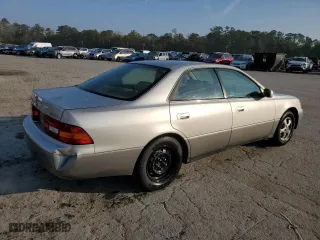 1998 Lexus ES 300 Luxury Sport Sdn with VIN JT8BF28G9W5037188, listed as a Copart auction lot 42256235 with 153,853 mi miles and Salvage Title. Bid and sale history available at carsss.com. Image 3.