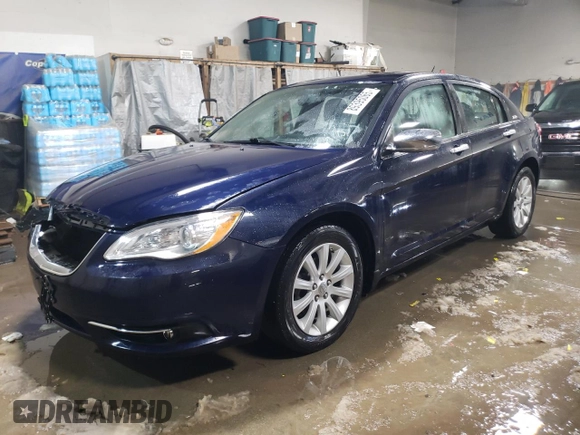 2014 Chrysler 200 Limited z VIN 1C3CCBCG1EN183643, wystawiony jako Copart lot #89395065 z przebiegiem 87 625 mil mil oraz Szkody całkowita. Historia ofert i sprzedaży dostępna na DreamBid. Obrazek 1.