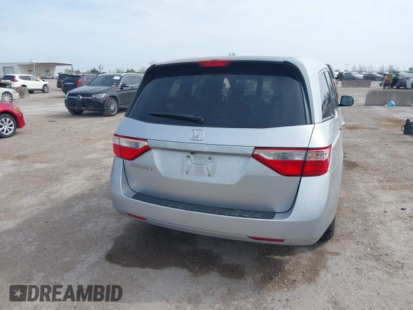 2013 Honda Odyssey EX-L with VIN 5FNRL5H69DB022042, listed as a IAAI auction lot 41902796 with 178,198 mi miles and . Bid and sale history available at carsss.com. Image 16.