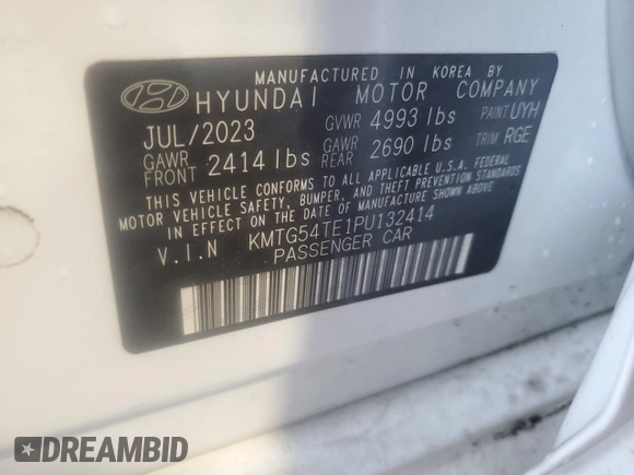 2023 Genesis G70 3.3T z VIN KMTG54TE1PU132414, wystawiony jako Copart lot #57120935 z przebiegiem 22 360 mil mil oraz Szkoda całkowita • Salvage title. Historia ofert i sprzedaży dostępna na DreamBid. Obrazek 12.