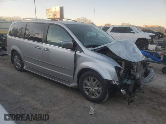 2009 Chrysler Town & Country Limited with VIN 2A8HR64X09R639431, listed as a Copart auction lot 82399994 with 194,597 mi miles and Salvage Title. Bid and sale history available at carsss.com. Image 4.