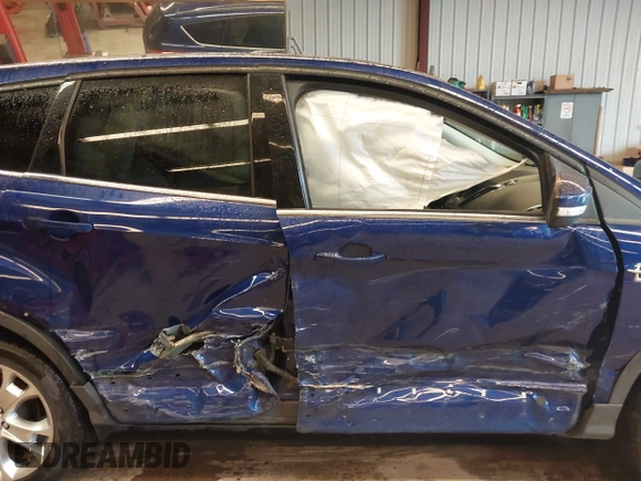 2013 Ford Escape SEL с VIN 1FMCU9H97DUD78609, выставлен на аукционе IAAI как лот 42512197 с пробегом 152 866 миль миль и . История ставок и продаж доступна на DreamBid. Изображение 6.
