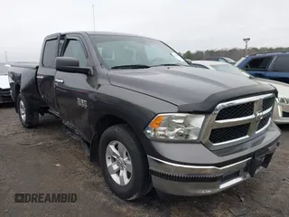2015 Ram 1500 SLT z VIN 1C6RR6GG9FS512153, wystawiony jako IAAI lot #41475083 z przebiegiem 64 338 mil mil oraz . Historia ofert i sprzedaży dostępna na DreamBid. Obrazek 1.